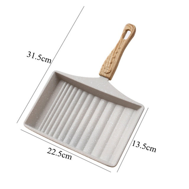 Non-Stick Wave Bottom Tamagoyaki Omelette Saucepan with wooden handle and measurement details